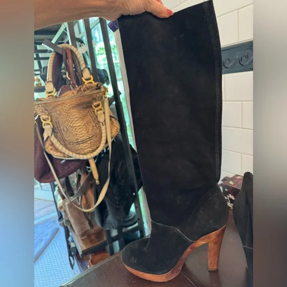 Black Slouchy Suede Boots with Platform Wooden Heel Sz 7 - Picture 6 of 6